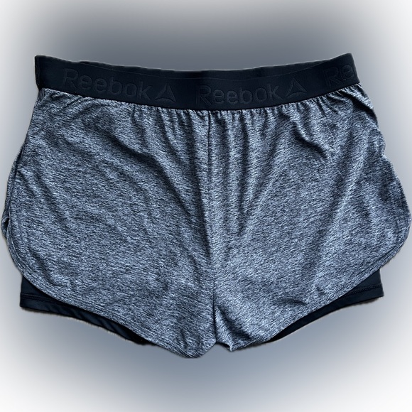Reebok Athletic Shorts Black/Gray Built In Undershorts Women's Medium - Picture 4 of 8